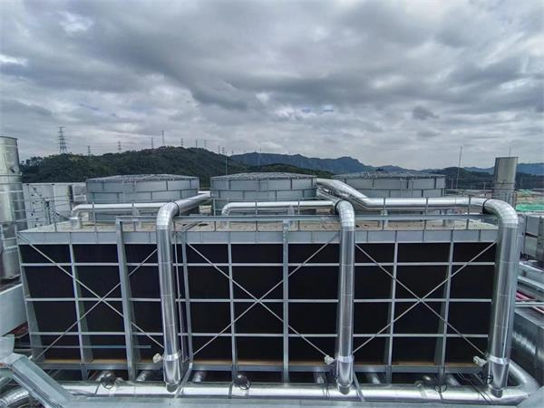 廣東玻璃鋼冷卻塔的優(yōu)勢(shì)有哪些?(廣東玻璃鋼冷卻塔作用)
